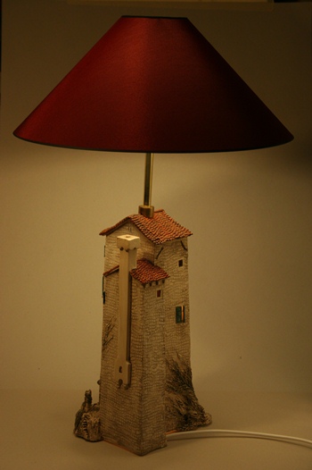 Keramicka lampa